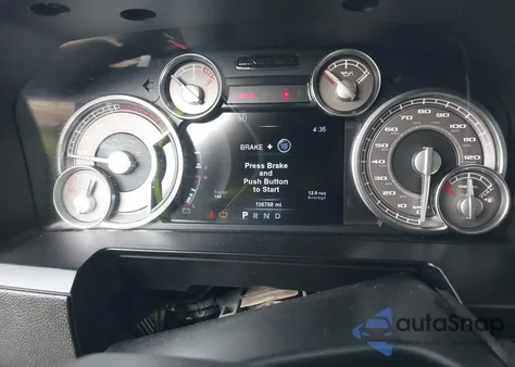 2018 Ram 2500 Limited 4X4 6'4 Box из США, поврежденный, VIN 3C6UR5GL3JG281526